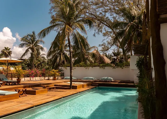 Hotel Tulum- & 4*